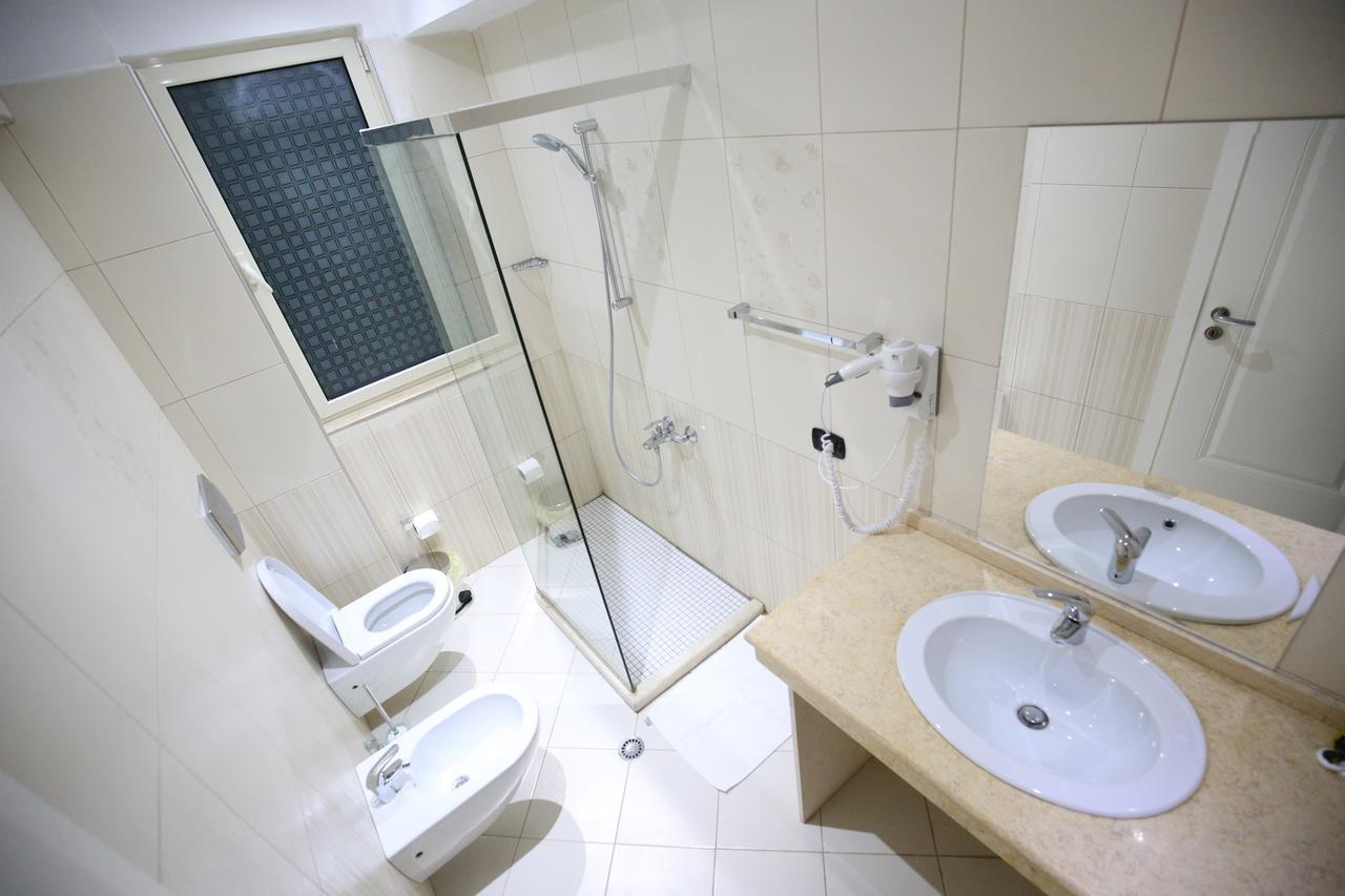Germany Hotel Durres Luaran gambar
